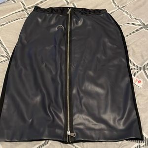Women's Zip-Front Mix-Media Pencil Skirt